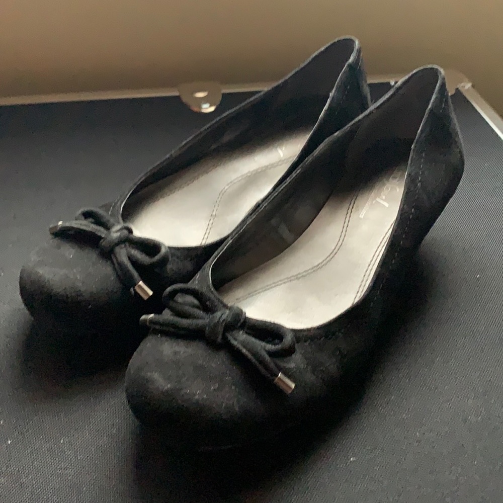 Natural Soul by Naturalizer Black Heels